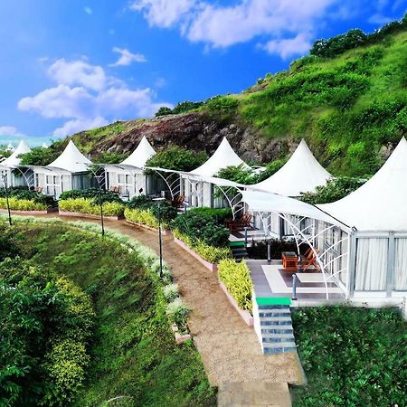 Sunnys World Hotel Pune Ngoại thất bức ảnh