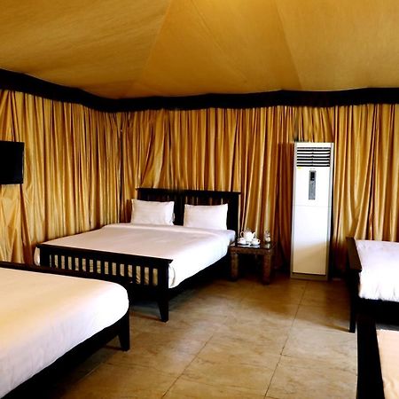 Sunnys World Hotel Pune Ngoại thất bức ảnh