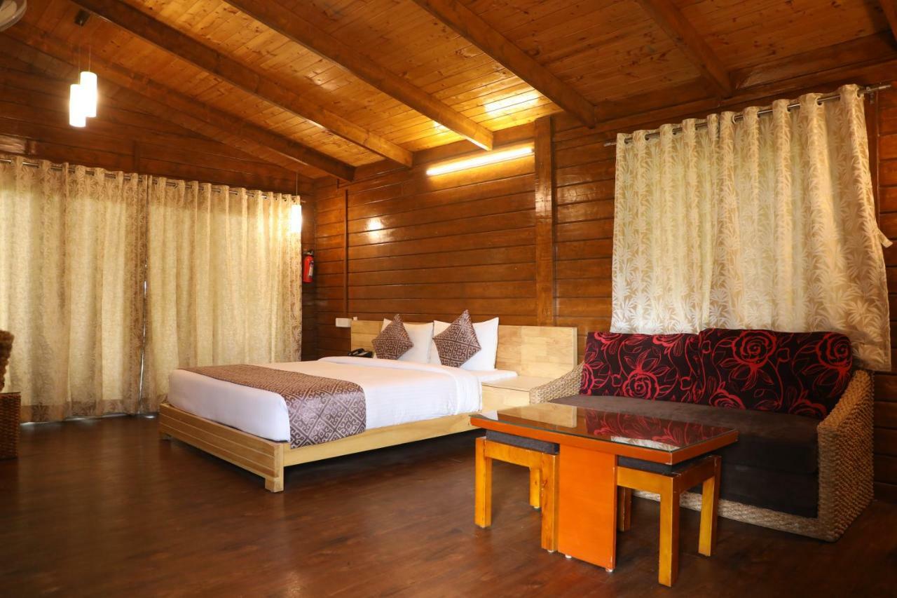 Sunnys World Hotel Pune Ngoại thất bức ảnh