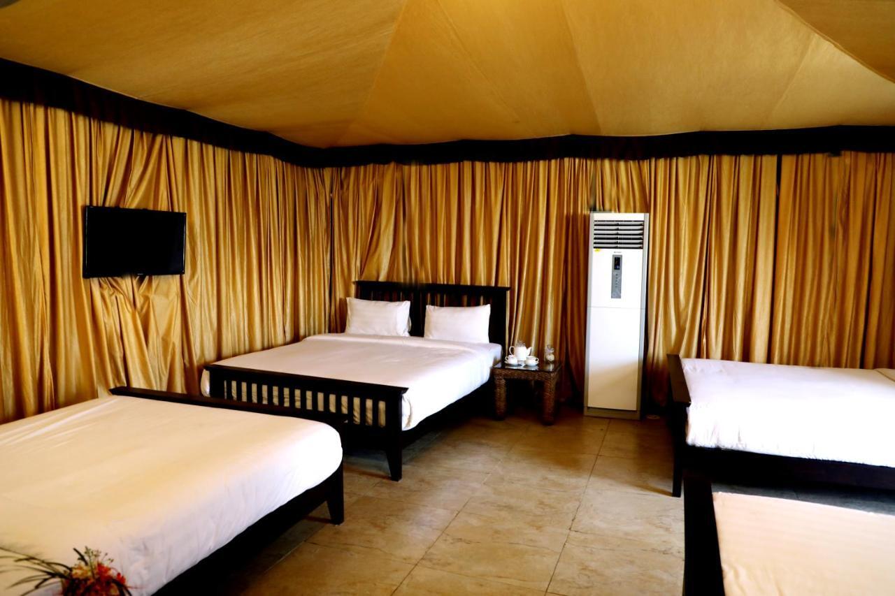 Sunnys World Hotel Pune Ngoại thất bức ảnh